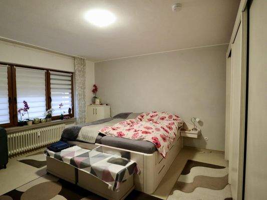 Erdgeschoss Schlafzimmer