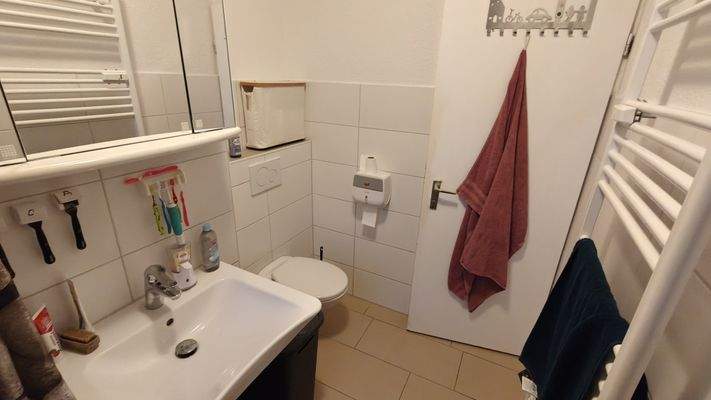 Tageslichtbad mit Dusche