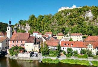 Am Fuße der Burg Kallmünz