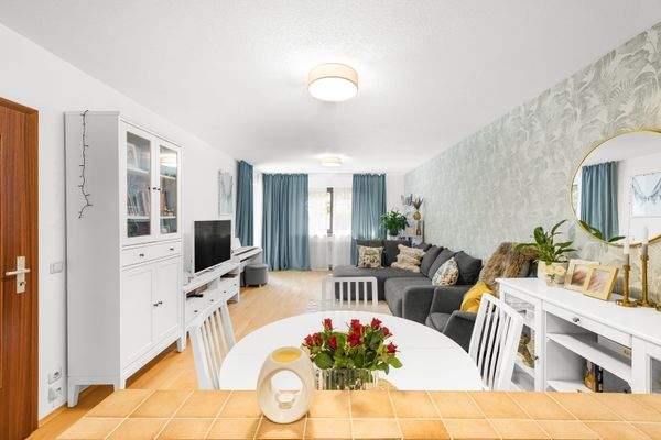 Wohn - und Esszimmer