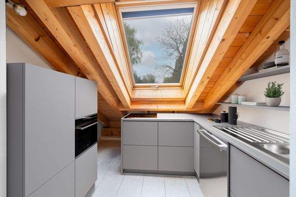 Küche im Dachgeschoss