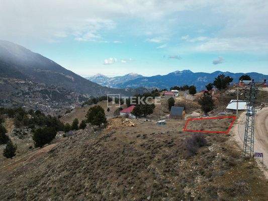 363 m² Land Suitable for a Two-Story Building in Konyaaltı Yarbaşçandır