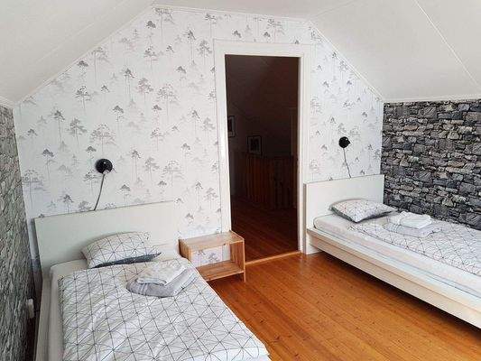 OG Schlafzimmer 4.jpg