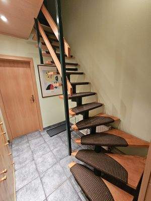 Treppenaufgang zum DG