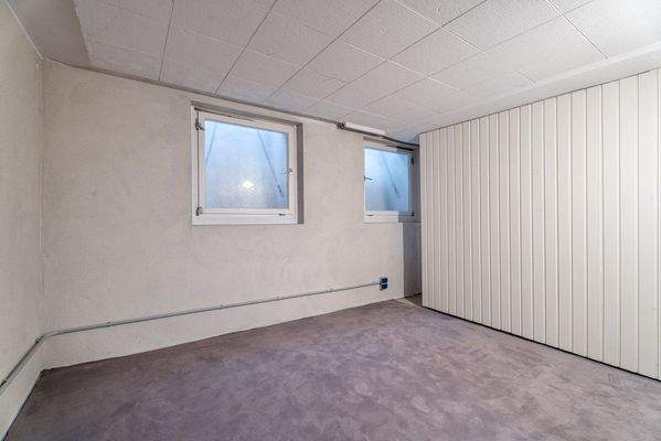 Ideale Zusatzfläche für Hobbyraum oder Lagerung