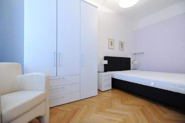 Schlafzimmer / bedroom