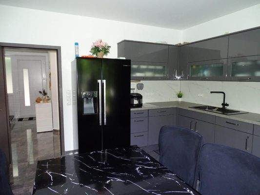 Küche EG Bild 2.jpg