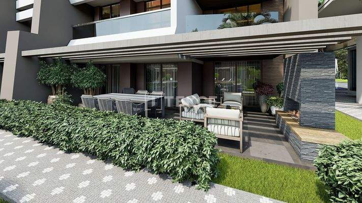 Apartments with Pool in Altıntaş Close to the Airport