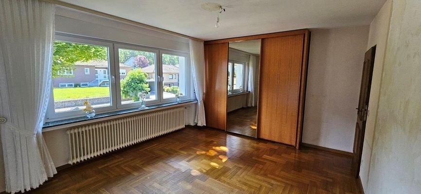 Schlafzimmer 1. OG