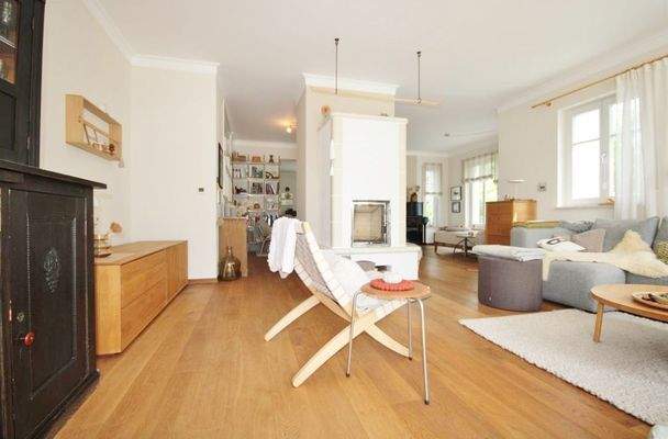 Wohnzimmer EG (2).JPG