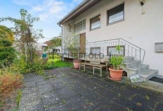 Außenansicht / Hauseingang 