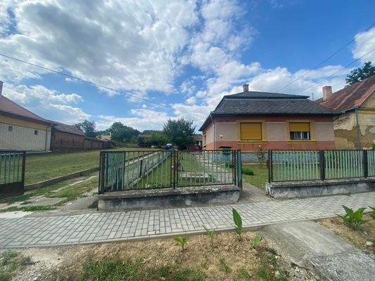 352674997_134192059693590_4052431175703597858_n.jp