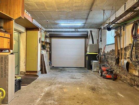 Garage im Keller