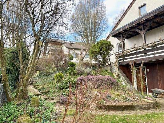 Seitliches Grundstück