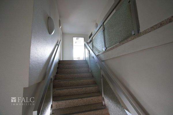 Treppe zum 1. OG