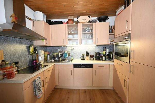 Einbauküche inklusive