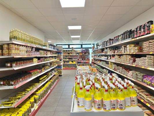 Verkaufsfläche 2 .jpeg