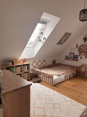 Kinderzimmer 1 - Dachfenster