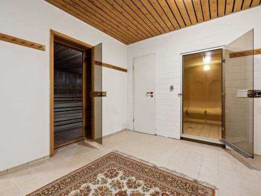 Sauna und Dampfbad UG