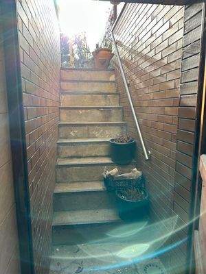 Außentreppe zum Keller
