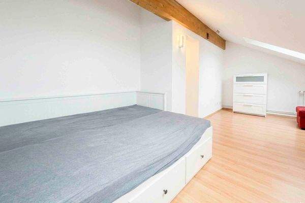 Dachgeschoss Zimmer IV