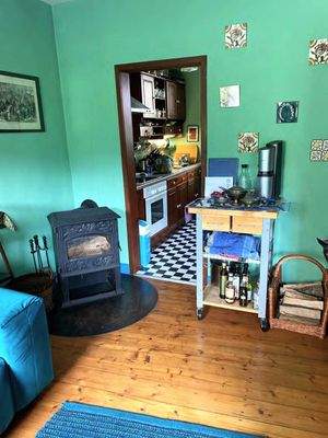 Kücheneingng mit Jugendstilkacheln 