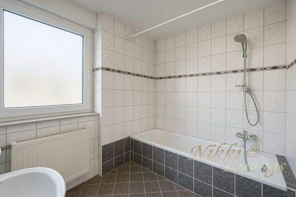 Badezimmer 1.OG visualisiert