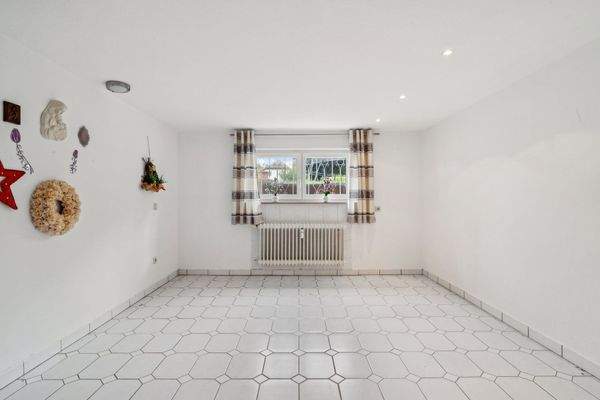 47421-014_Keller Raum 1