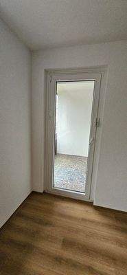 Ausgang auf den Balkon vom WZ.jpg