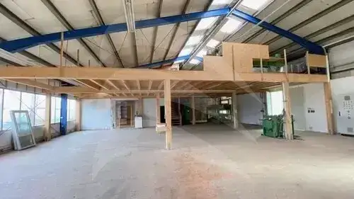 Bankraum mit Galerie