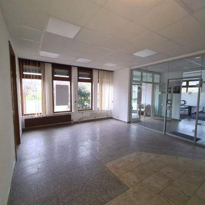 Empfang/Büro (Foto 1)