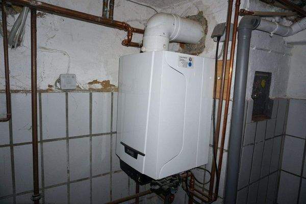 Gastherme Keller.JPG