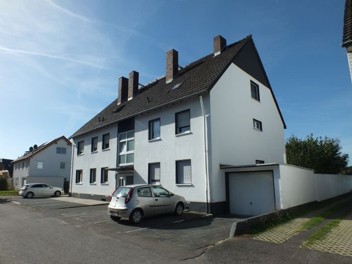 BEZUGSFREIE WOHNUNG im MFH in TOPLAGE zwischen Köln u. Bonn