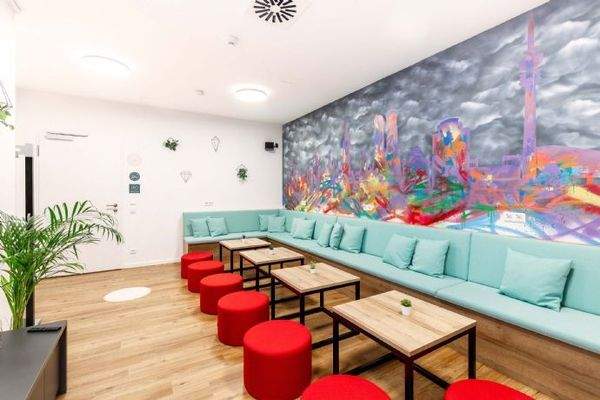 THE FIZZ Munich - Flex - Lounge Area