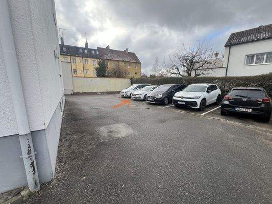 Eigener KFZ-Stellplatz