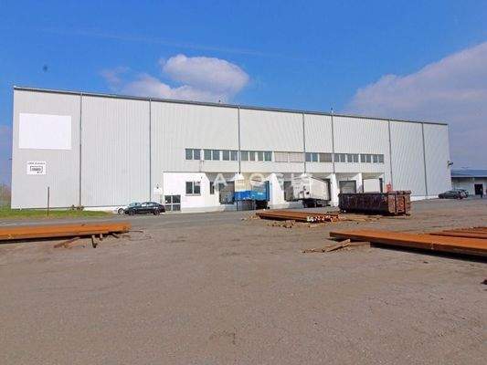 Außenansicht Hallenfläche