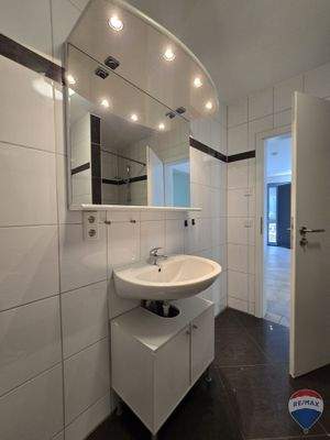 Bad Einliegerwohnung