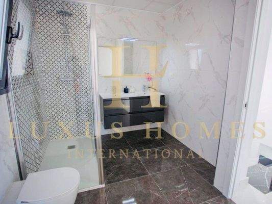 8F9CD687-1BCD-4CE8-86B0-C6FF31DF7F61