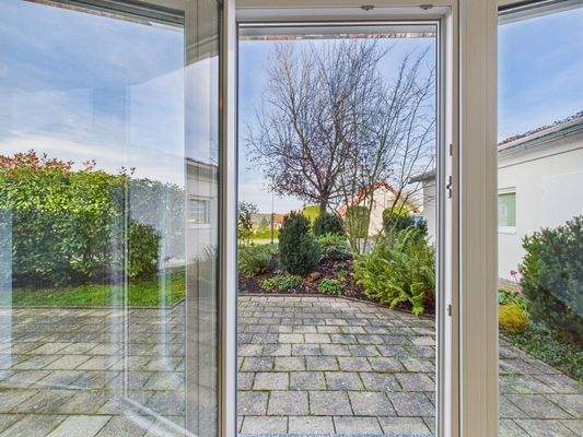 Große Glasflächen Einliegerwohnung 