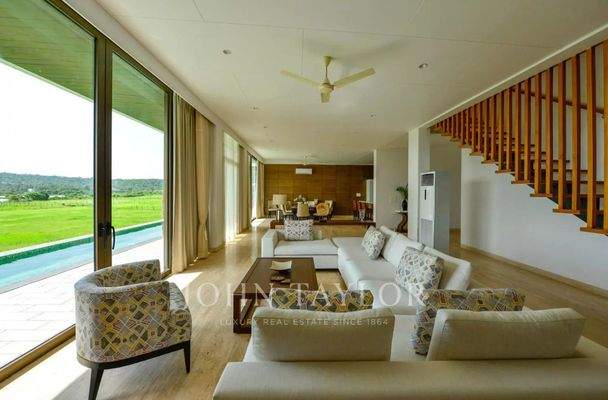 Living-room Wooden floor