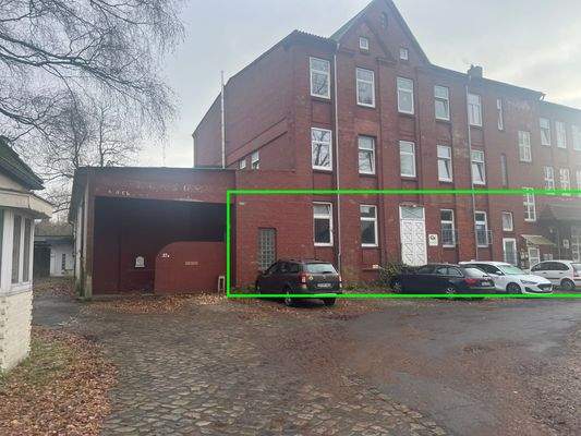 Fläche ca 300 m2.JPG