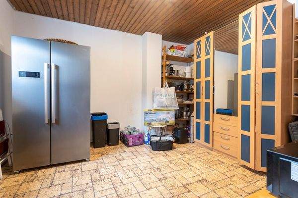 Nebenraum zur Küche - eventuell weiteres Zimmer