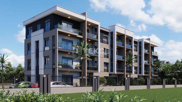 South-Facing Apartments in a Complex with Pool in Antalya Altıntaş