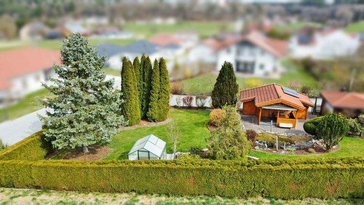 Grundstücksbilder (3).JPG