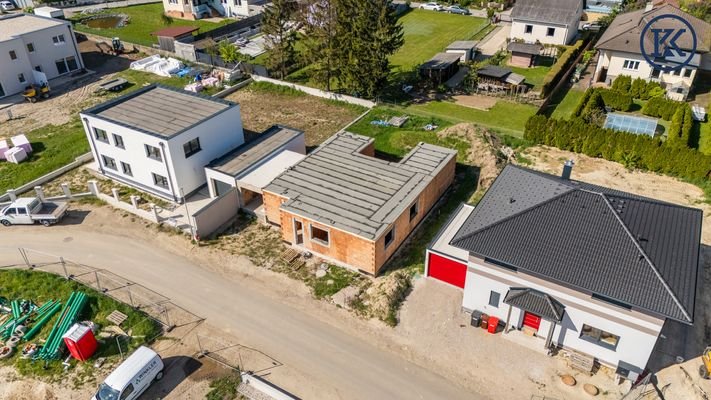 DJI_20250428100240_0955_D