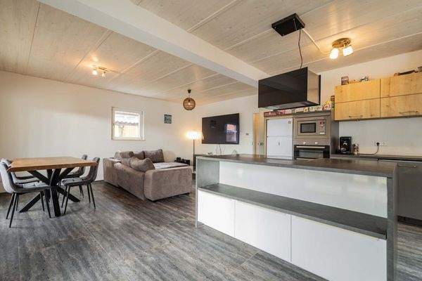 Wohn- und Essbereich