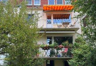 Hausansicht vom Garten