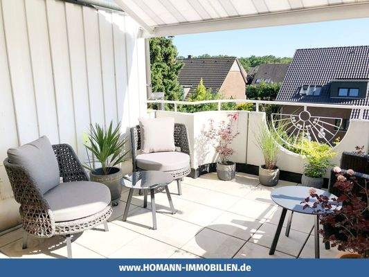 Die großzügige Loggia