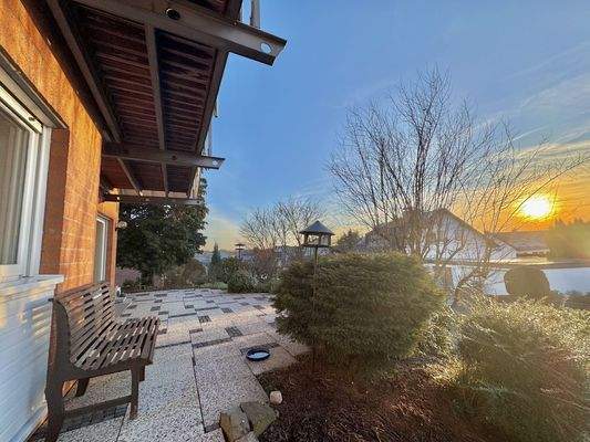 Vordere Terrasse am Wohnbereich (4)