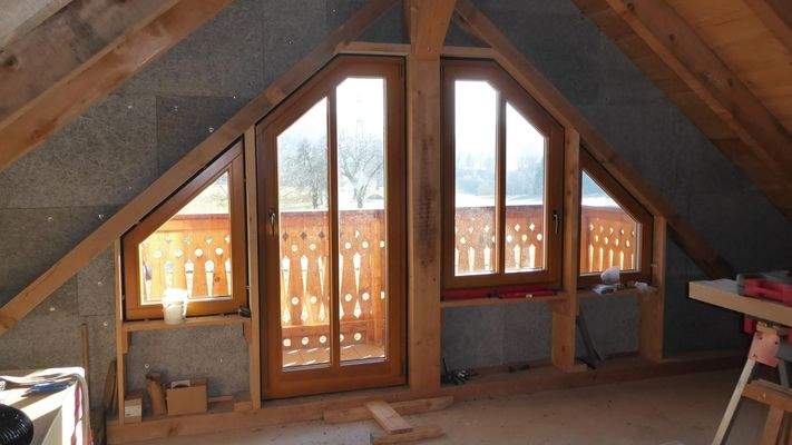 Innenraumansicht Dachgeschoß mit Balkon nach Süden